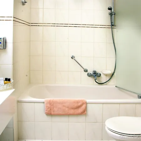 Fletcher Bosrijk 4* رورموند