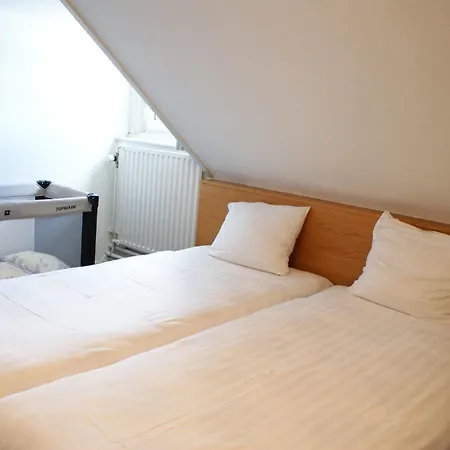 Fletcher Bosrijk فندق 4*